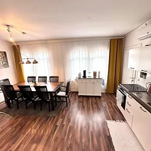 Apartment Ganze Citywohnung 4 Schlafzimmer, Hannover