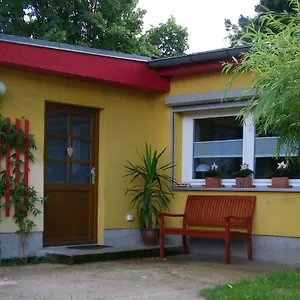 Ferienwohnung Mit Garten Privatunterkunft Berlin